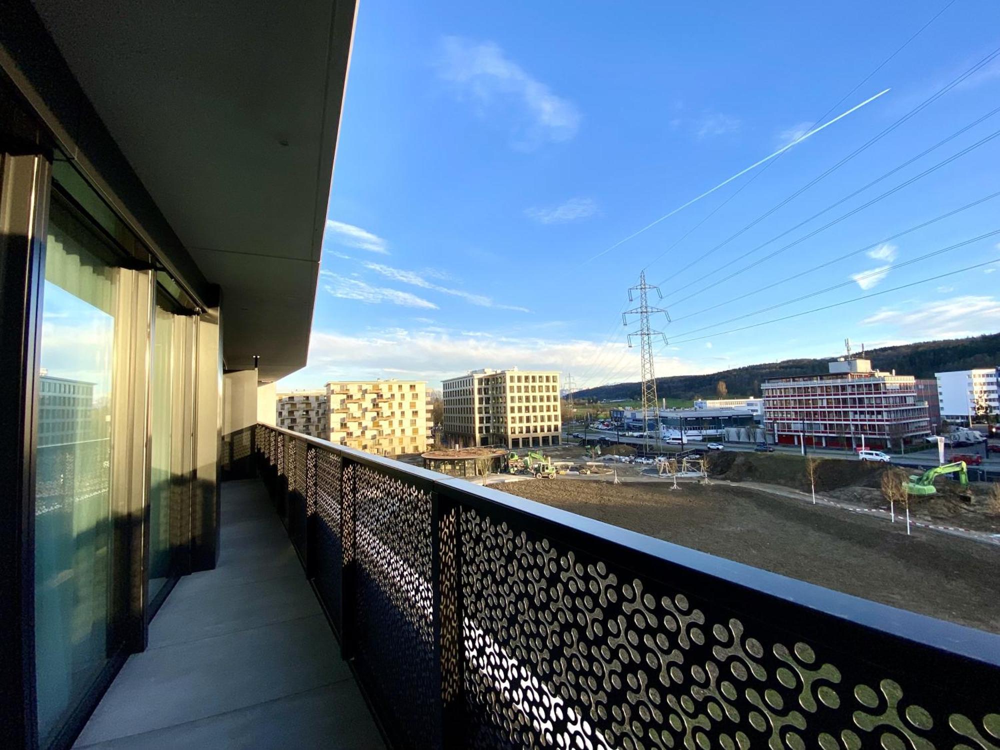 Glad Spot: Zurich - Central - Design - Netflix Exterior foto